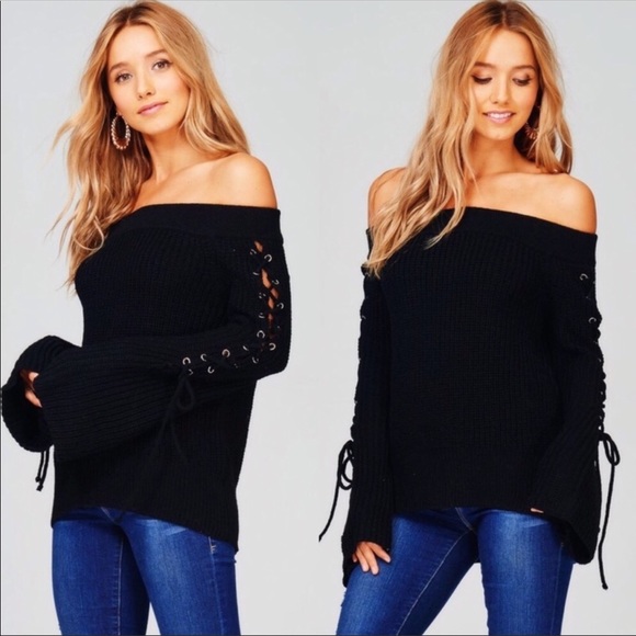 & merci Tops - Black Lace Up Sleeve Chunky Knit Sweater Size Small